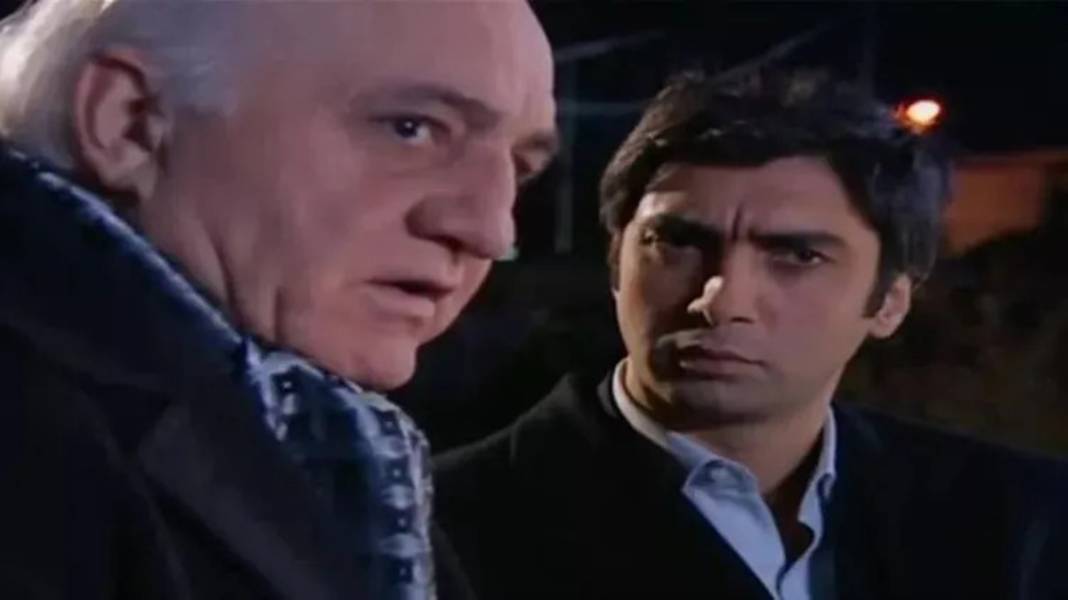 Kurtlar Vadisi'nin 'Doğu Bey'i Altan Akışık'ın son haline yorum yağdı! Vay be adam karizma dede olmuş... 6